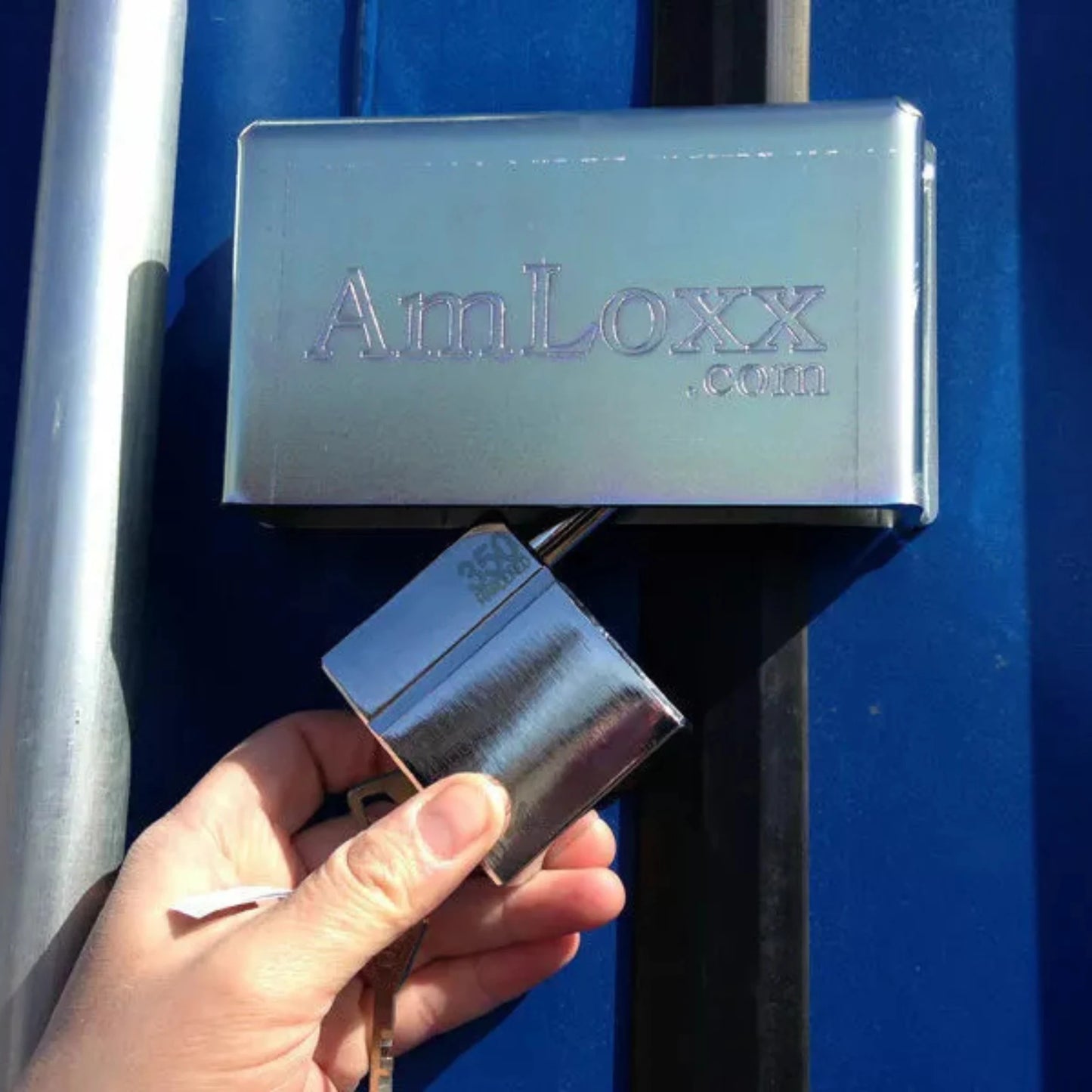 Anleitung zum richtigen Verriegeln eines Amloxx Containerschlosses