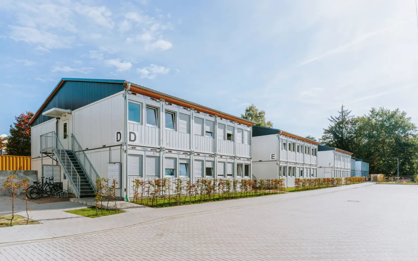 Beispielhafte Containeranlage, bestehend aus dutzenden Containern