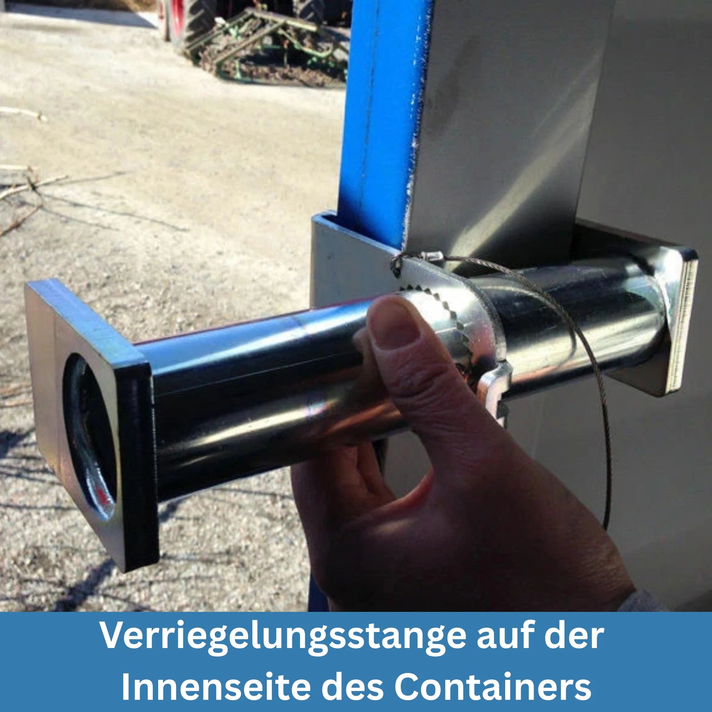 Montierte Verriegelungsstange eines Containers mit Amloxx Schloss